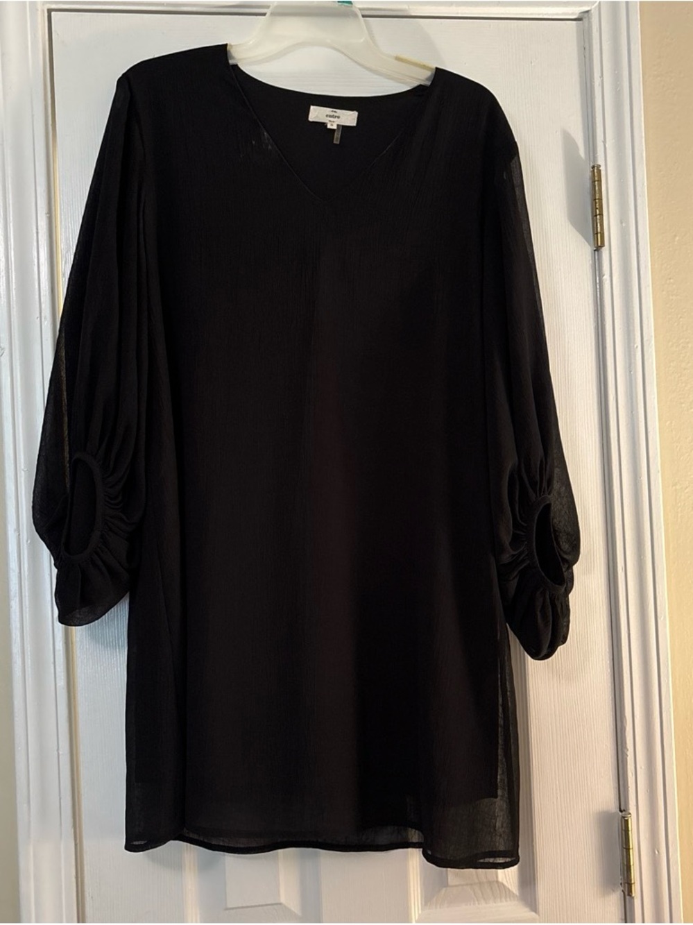 entro Black V-Neck Mini Dress with Ruched Bubble Sleeves